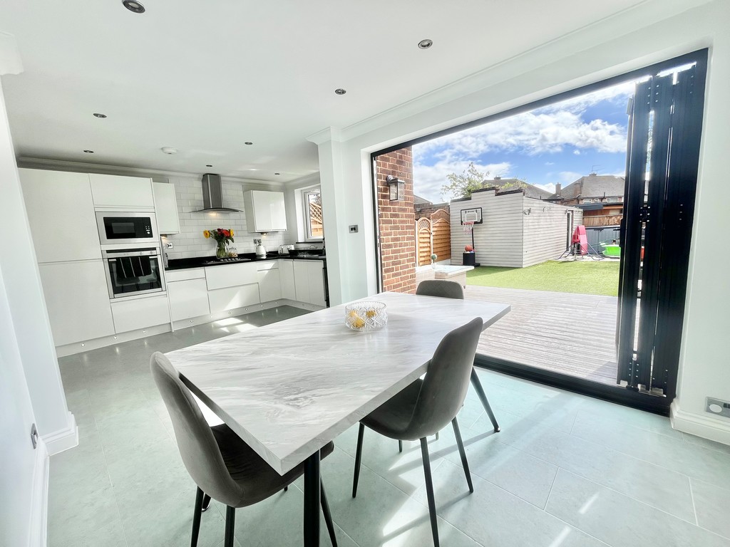 Gillian Crescent, Romford