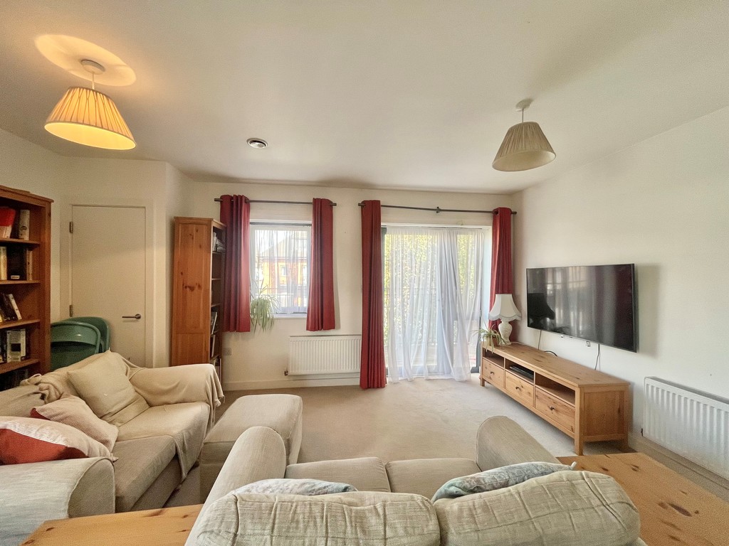 Hannover Place, Romford