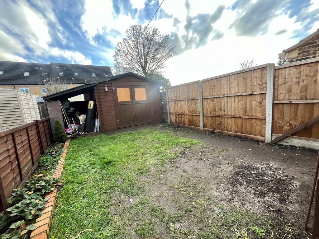 Victoria Road, Romford