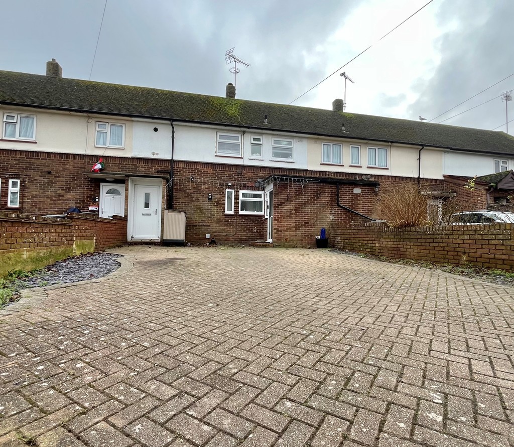 Pilgrims Hatch, Brentwood