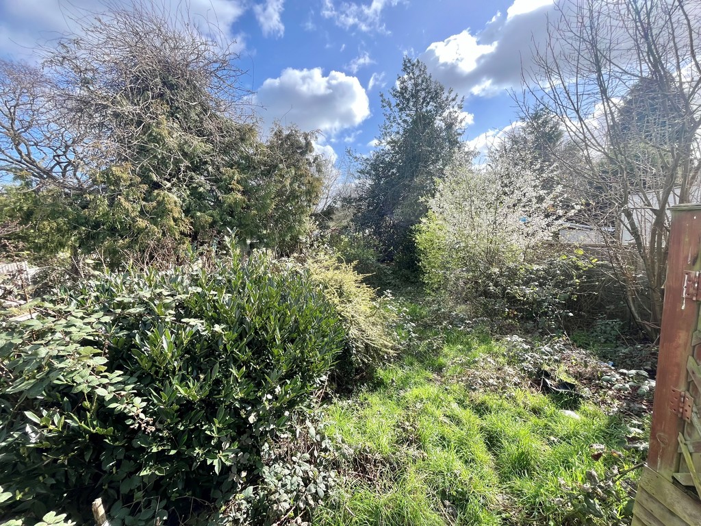 Derby Avenue, Upminster