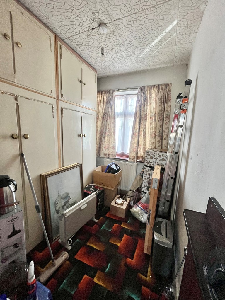 Park End Road, Romford