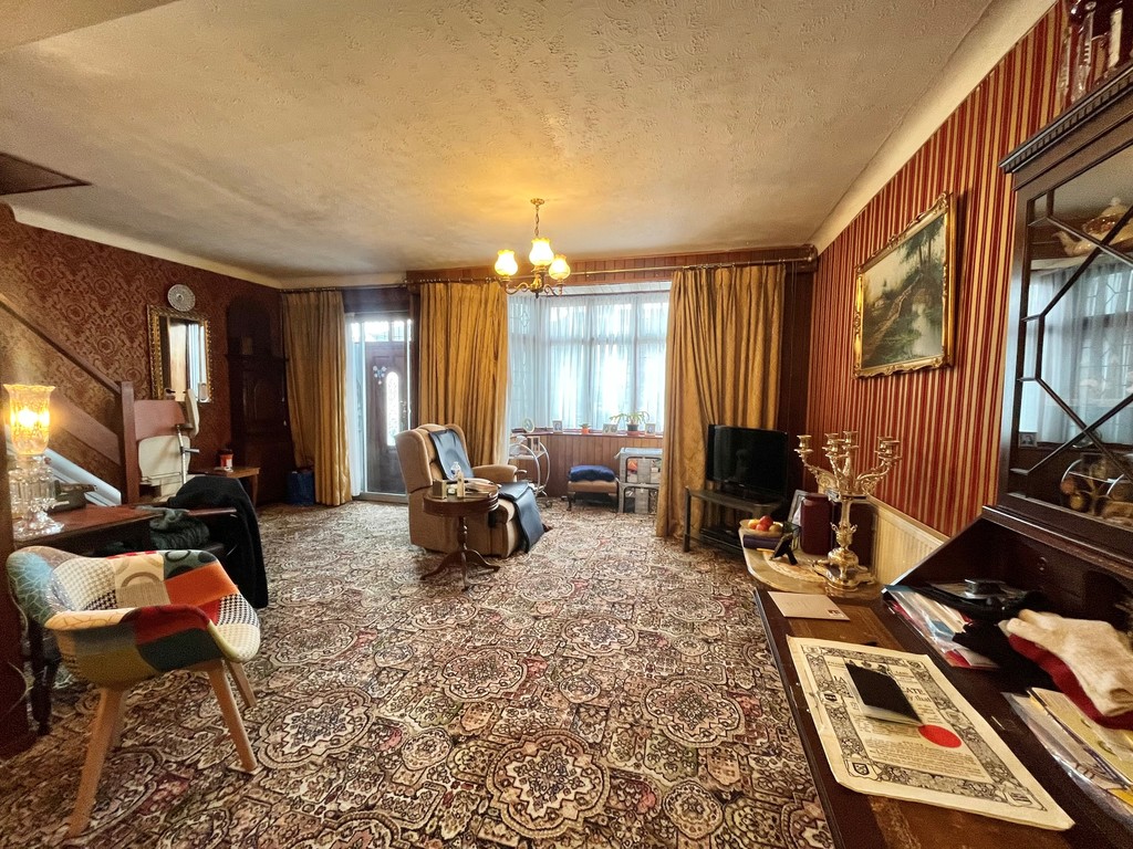 Park End Road, Romford