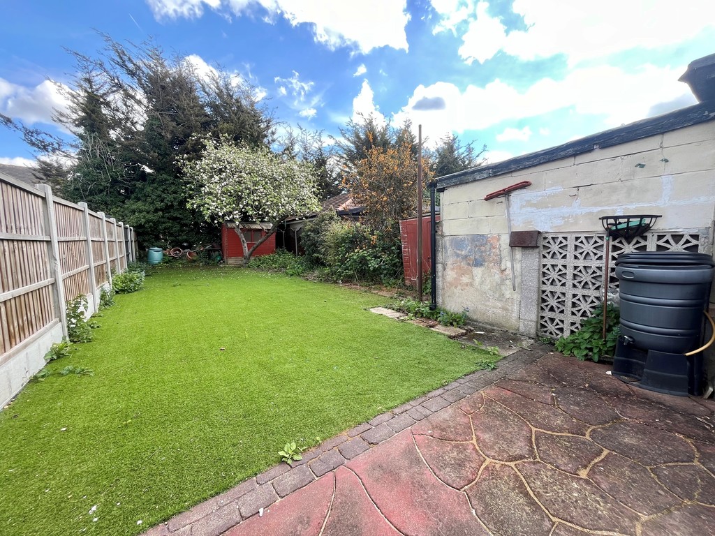 Park End Road, Romford