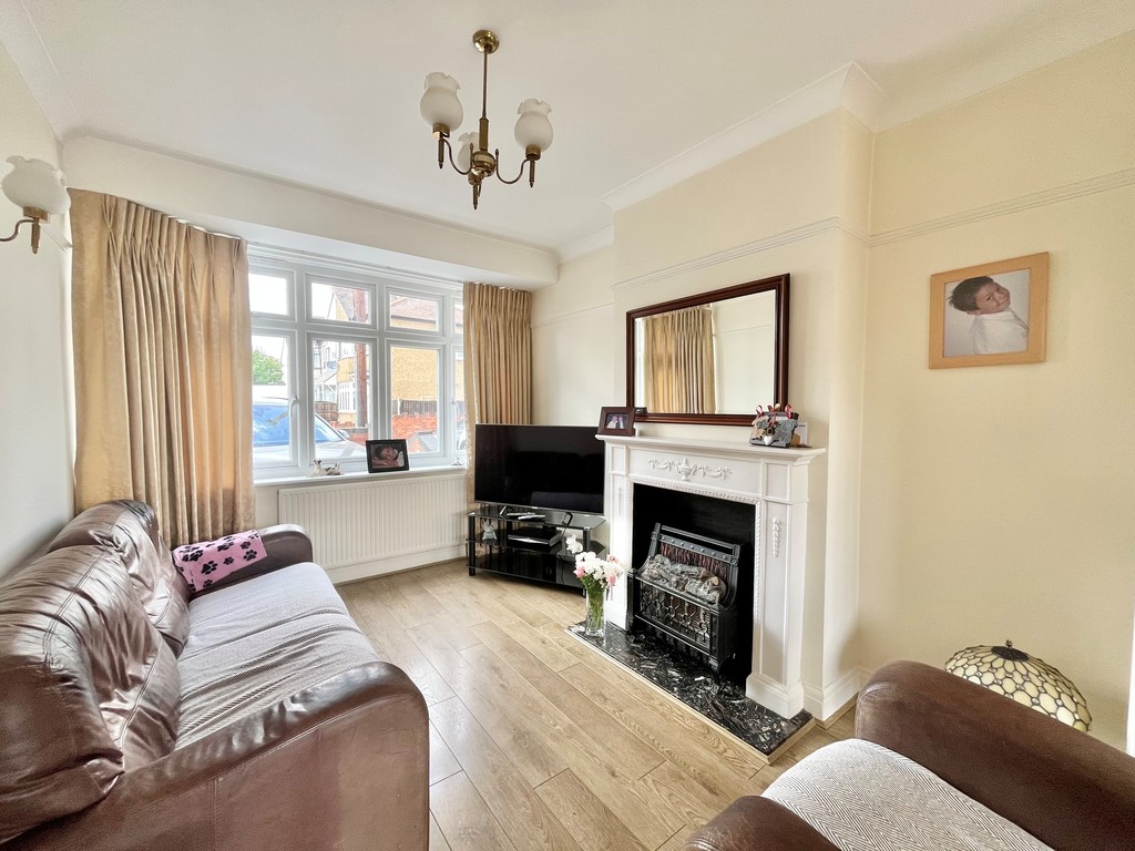 Cherry Tree Close, Rainham