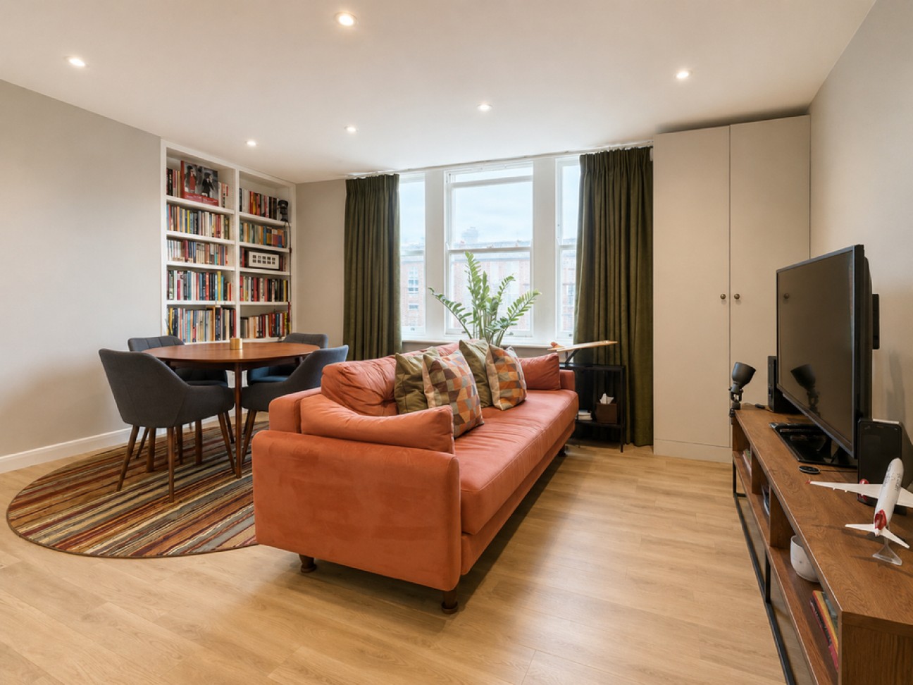 Hornsey Road, Islington, London, N7 6RZ, London