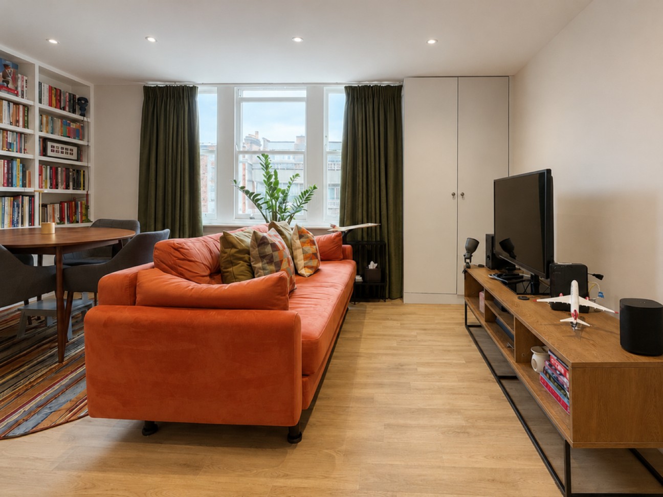 Hornsey Road, Islington, London, N7 6RZ, London