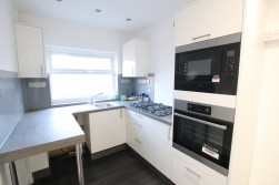 21 Athorpe Grove,