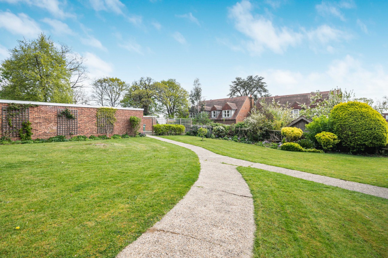 Cranmore Court, Avenue Road, St. Albans, Hertfordshire