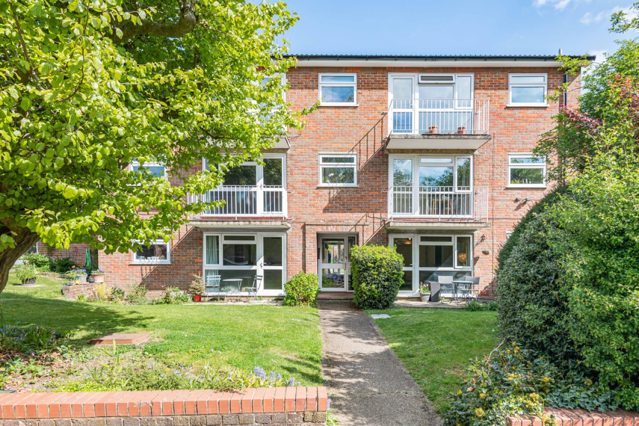 Cranmore Court, Avenue Road, St. Albans, Hertfordshire