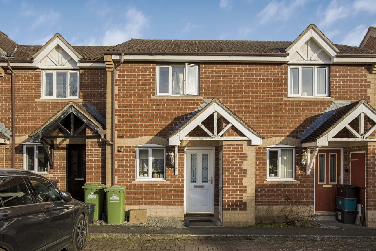 Pettys Close, Cheshunt, Waltham Cross, Hertfordshire