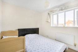 Pettys Close, Cheshunt, Waltham Cross, Hertfordshire