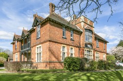 Akrill House, Hollybush Lane, Harpenden, Hertfordshire