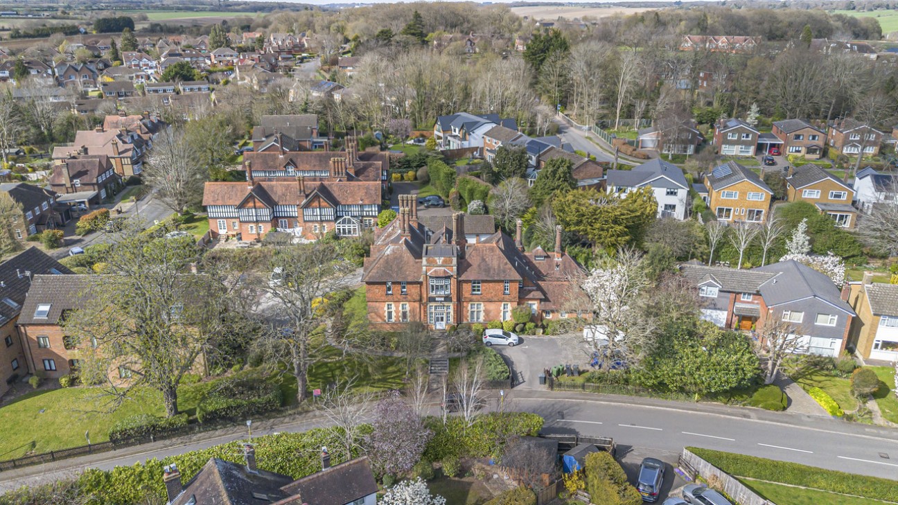Akrill House, Hollybush Lane, Harpenden, Hertfordshire