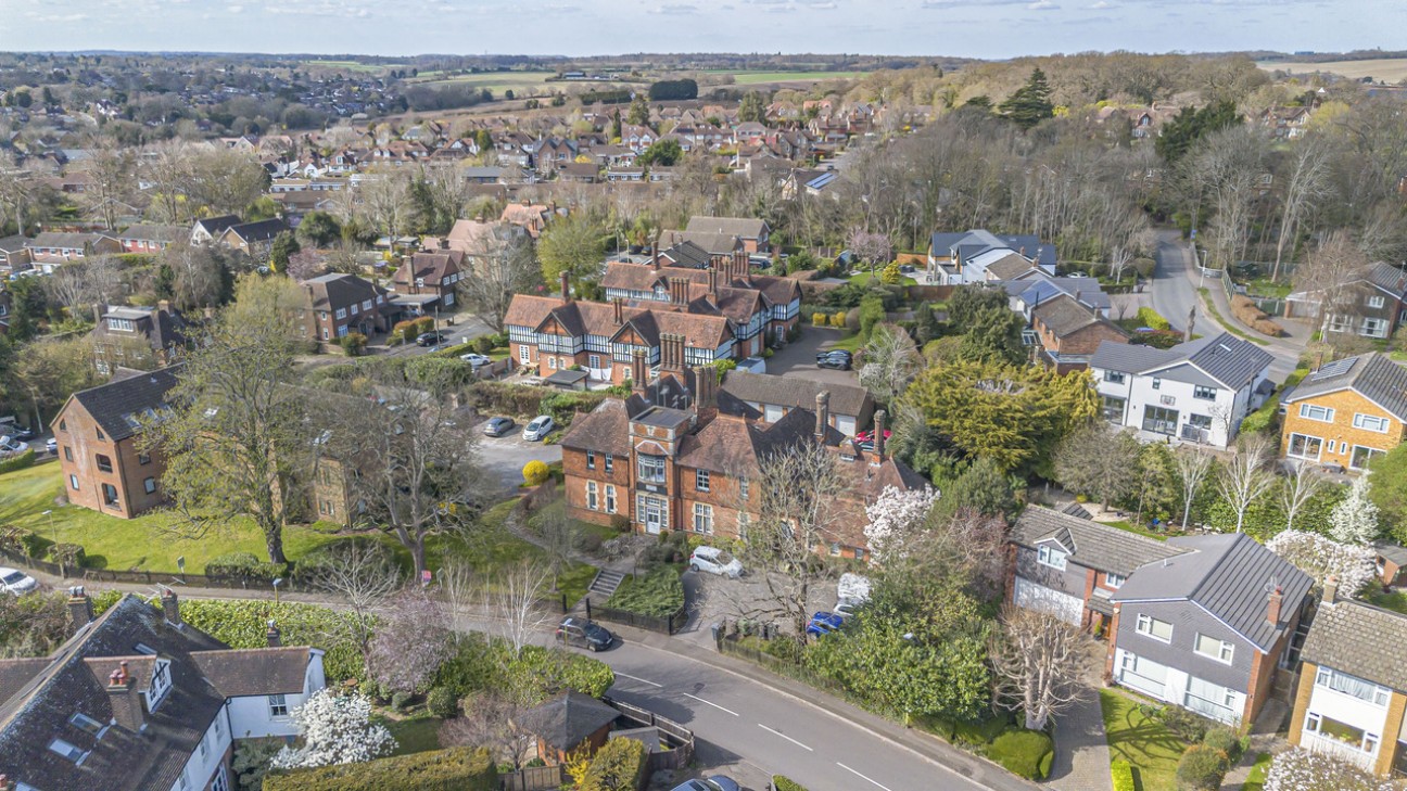 Akrill House, Hollybush Lane, Harpenden, Hertfordshire