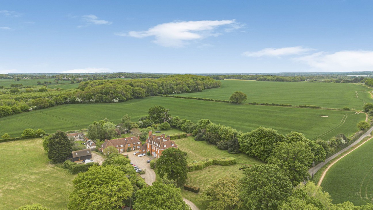 Fairshot Court, Woodcock Hill, Sandridge, St. Albans, Hertfordshire