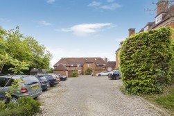 Fairshot Court, Woodcock Hill, Sandridge, St. Albans, Hertfordshire