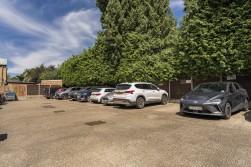 Garland Court, Victoria Street, St. Albans, Hertfordshire