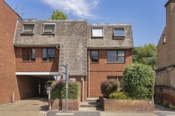 Garland Court, Victoria Street, St. Albans, Hertfordshire