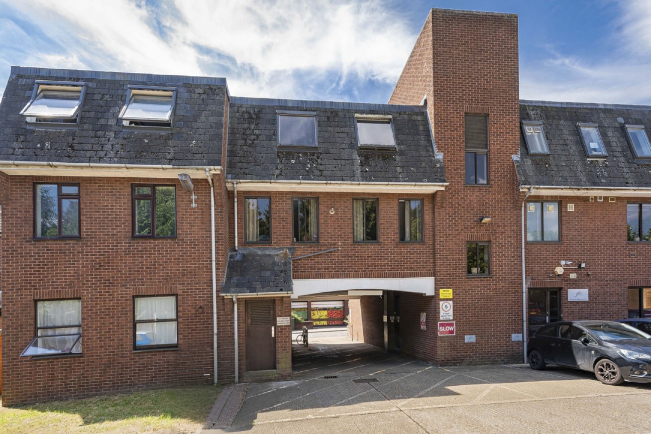 Garland Court, Victoria Street, St. Albans, Hertfordshire