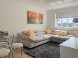 Maple Lodge, riversmeet, hertford, Hertfordshire