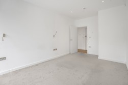 Flat 30, Ziggurat House, 25 Grosvenor Road, St. Albans, Hertfordshire