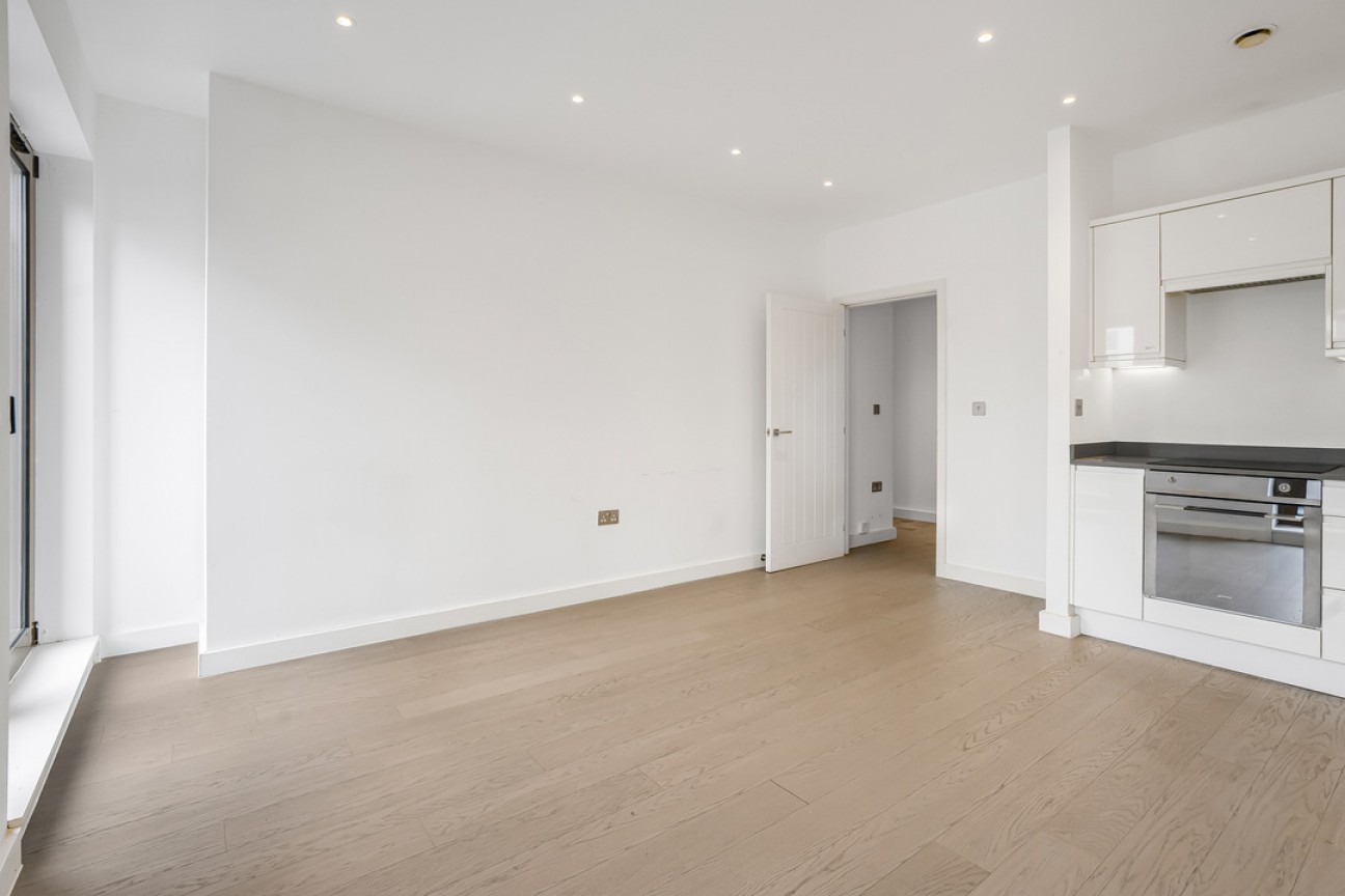 Flat 30, Ziggurat House, 25 Grosvenor Road, St. Albans, Hertfordshire