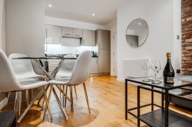 Apartment 20, Hounds Gate Court, 14 Hounds Gate, Nottingham, Nottinghamshire