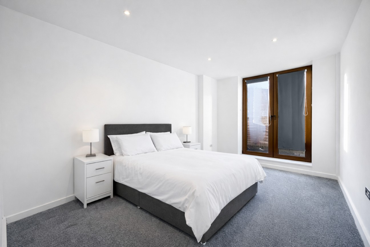 Flat 12, Ziggurat House, 25 Grosvenor Road, St. Albans, Hertfordshire