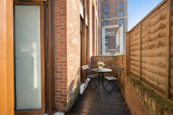 Flat 12, Ziggurat House, 25 Grosvenor Road, St. Albans, Hertfordshire