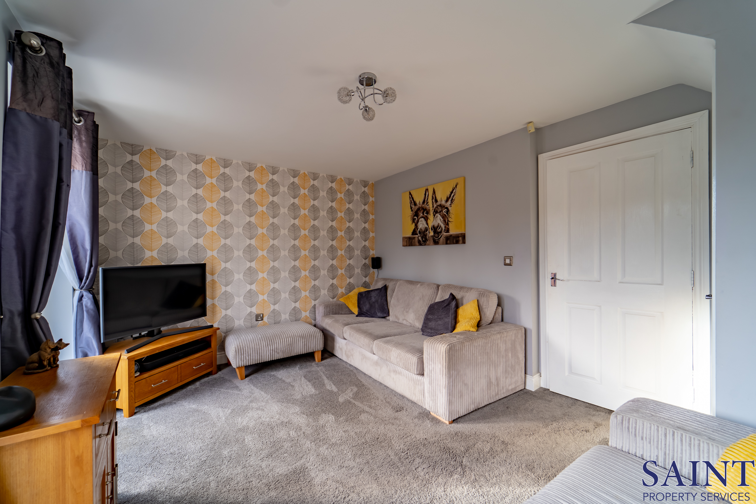 Smedley Close, NG8 5BZ
