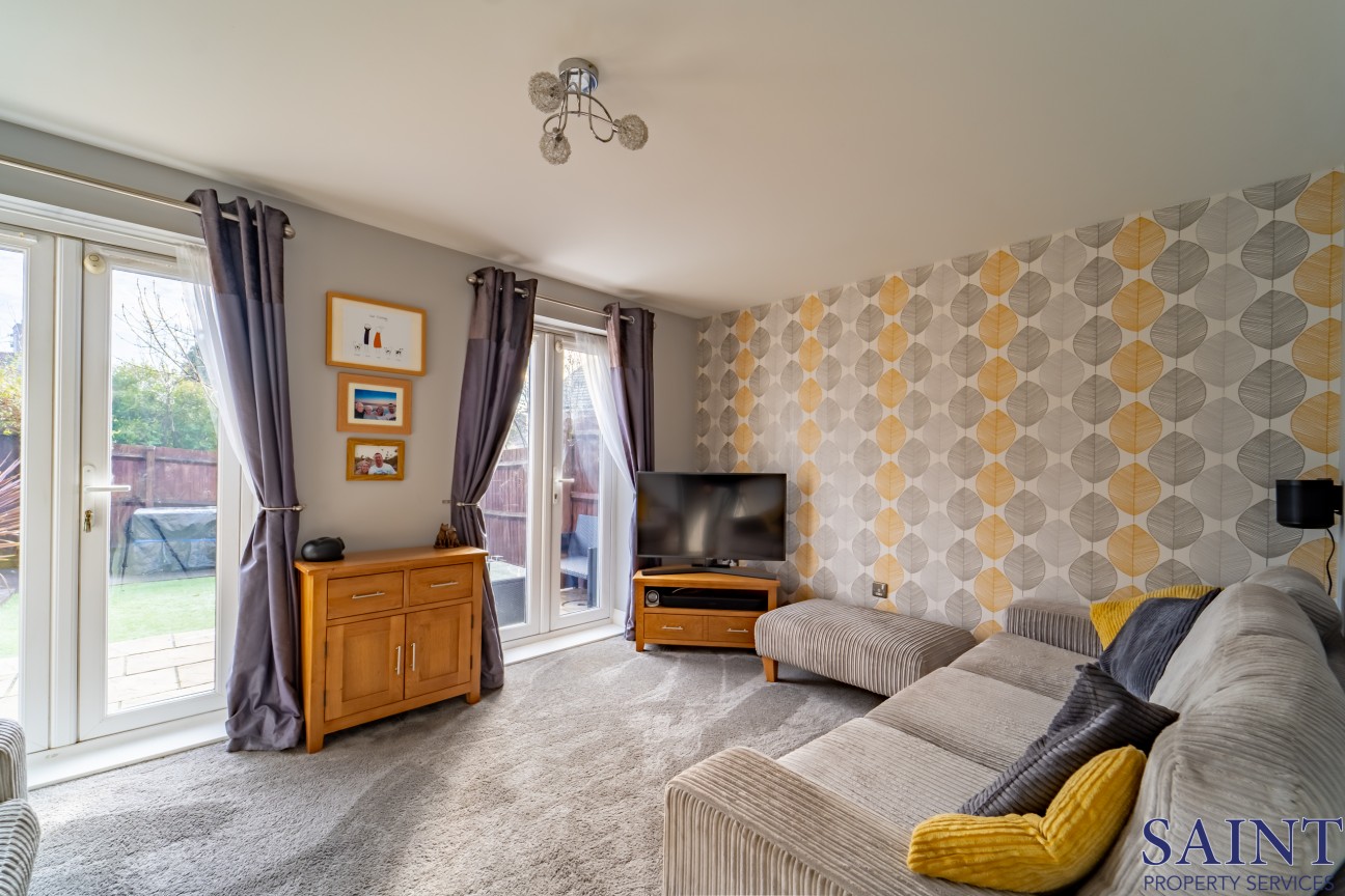 Smedley Close, NG8 5BZ