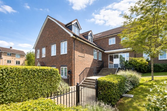 Hartwell House, Gibbs Couch, Watford, Hertfordshire