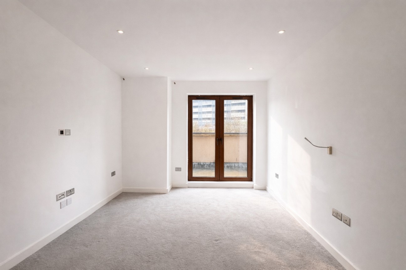 Flat 30, Ziggurat House, 25 Grosvenor Road, St. Albans, Hertfordshire