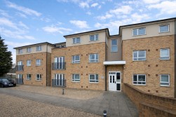 Flat 16, Gateway Court, 4 The Uplands, St. Albans, Hertfordshire
