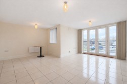 Flat 16, Gateway Court, 4 The Uplands, St. Albans, Hertfordshire