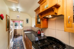 Rose Dene The Hollows, Matlock,