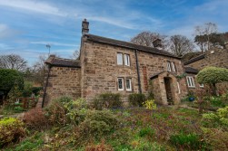 Rose Dene The Hollows, Matlock,