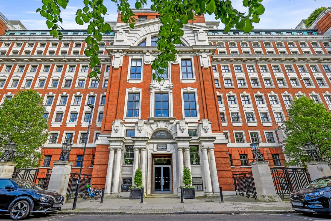 The Beaux Arts Building, 10-18 Manor Gardens, London