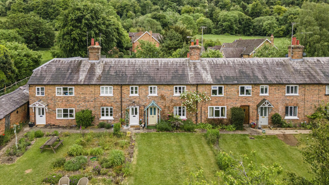 Stocks Road, Aldbury, Tring, Hertfordshire