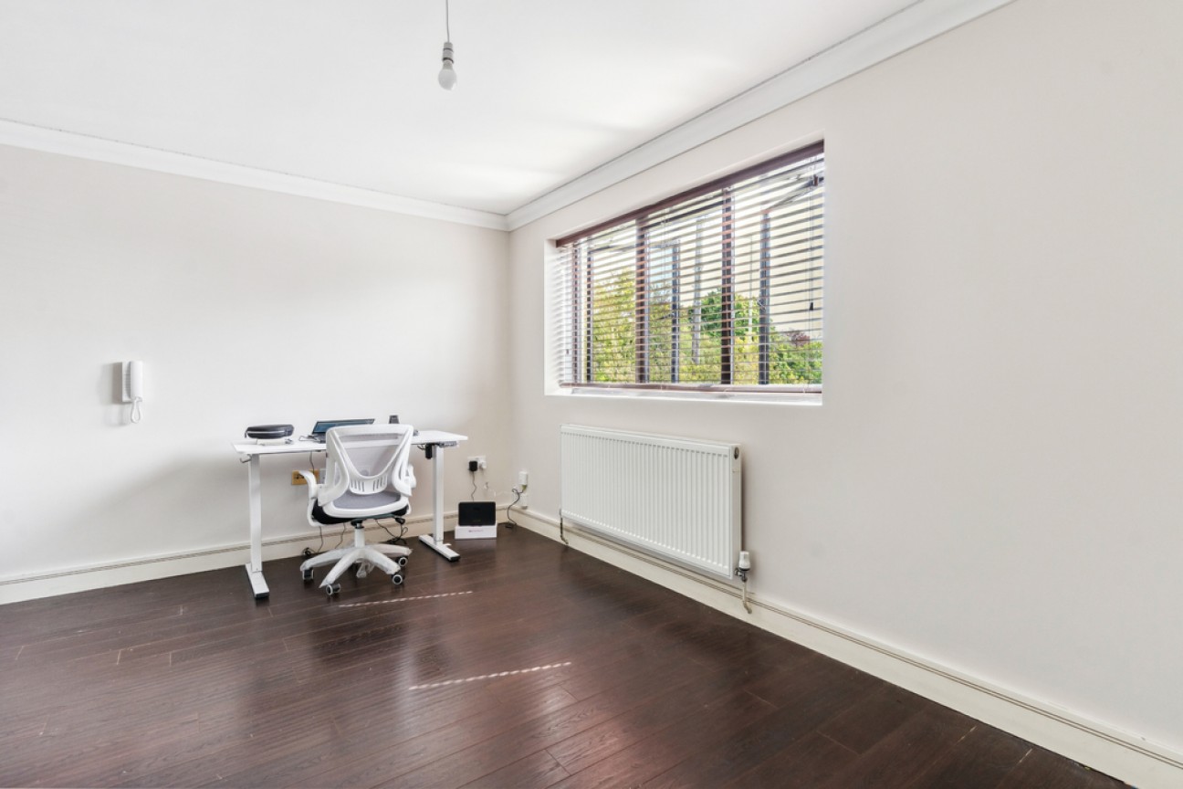 224 Hatfield Road, St. Albans, Hertfordshire