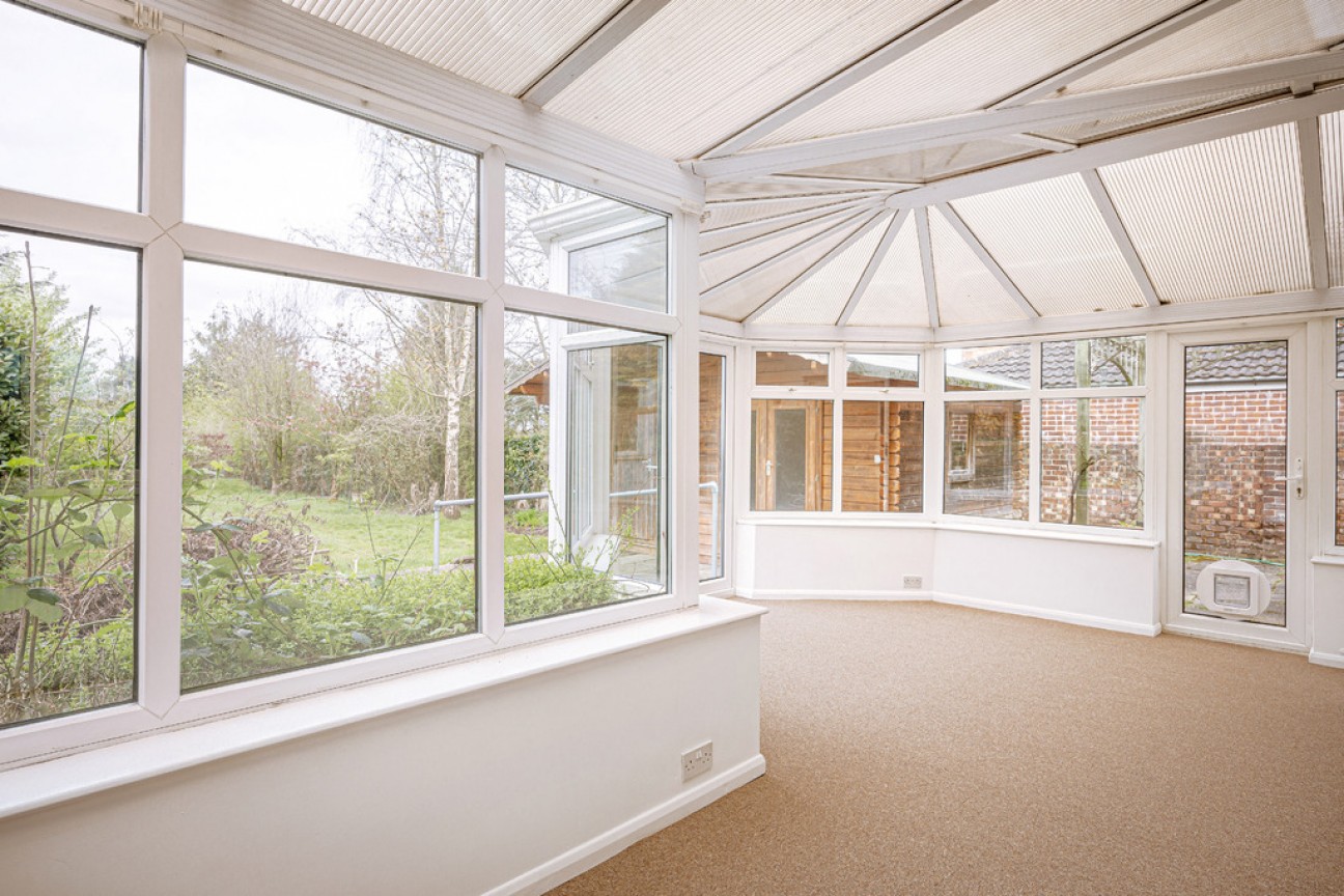 Napsbury Lane, St Albans, AL1 1DU