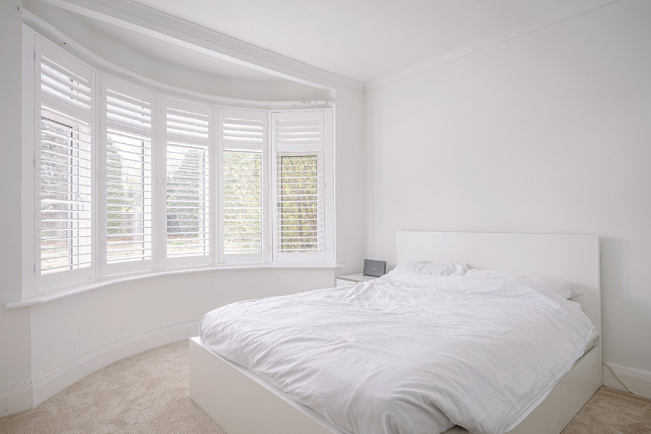 Napsbury Lane, St Albans, AL1 1DU
