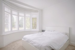 Napsbury Lane, St Albans, AL1 1DU