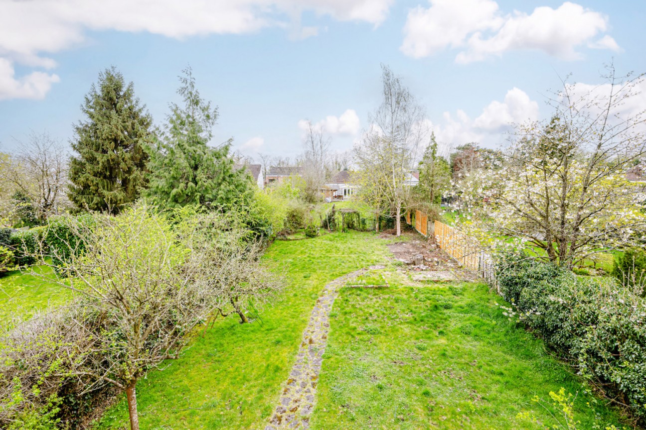 Napsbury Lane, St Albans, AL1 1DU