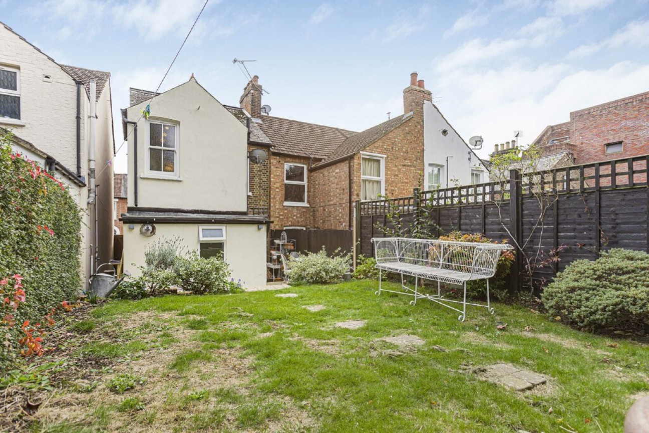 Liverpool Road, St. Albans, Hertfordshire