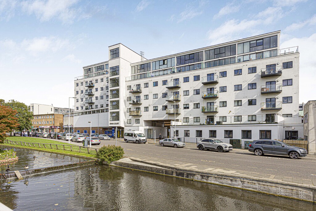 Swan Court, Waterhouse Street, Hemel Hempstead, Hertfordshire