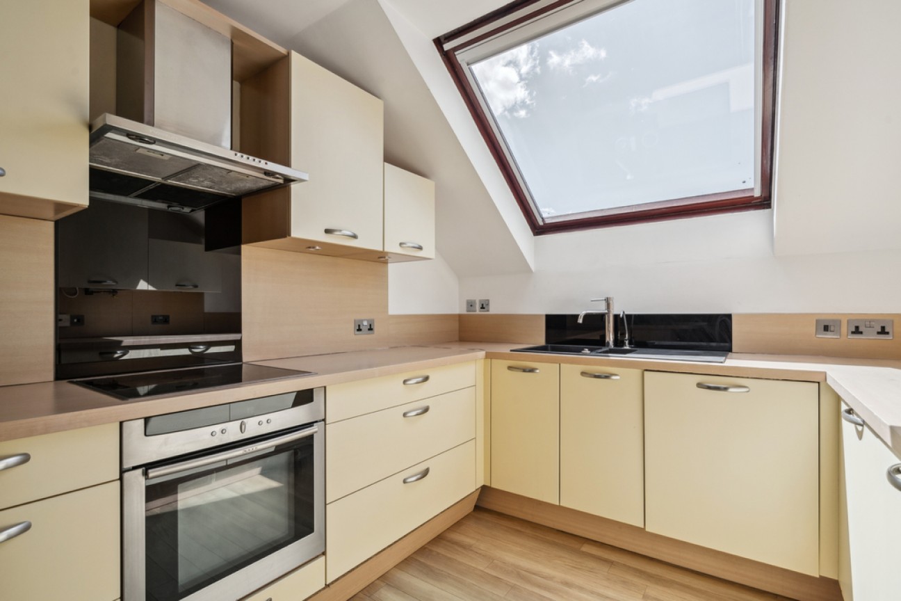 York House, Abbey Mill Lane, St Albans, AL3 4HG