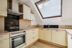 York House, Abbey Mill Lane, St Albans, AL3 4HG