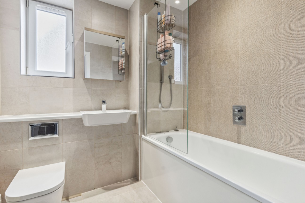 George Yeomans Close, Cheshunt, EN8 9FQ